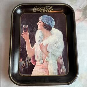 Vintage 70s Coca Cola Flapper Girl Metal Serving Tray